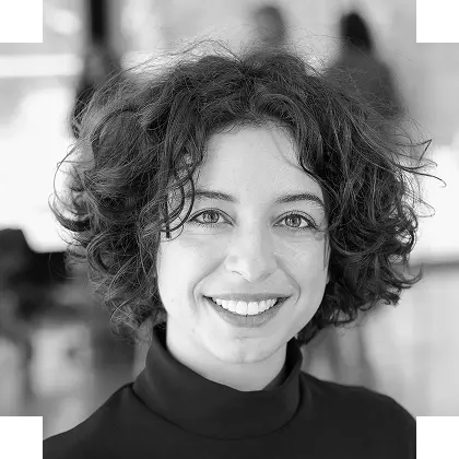 Portrait de Claudia Loutfi, coordonnatrice aux opérations à L'ILOT coop